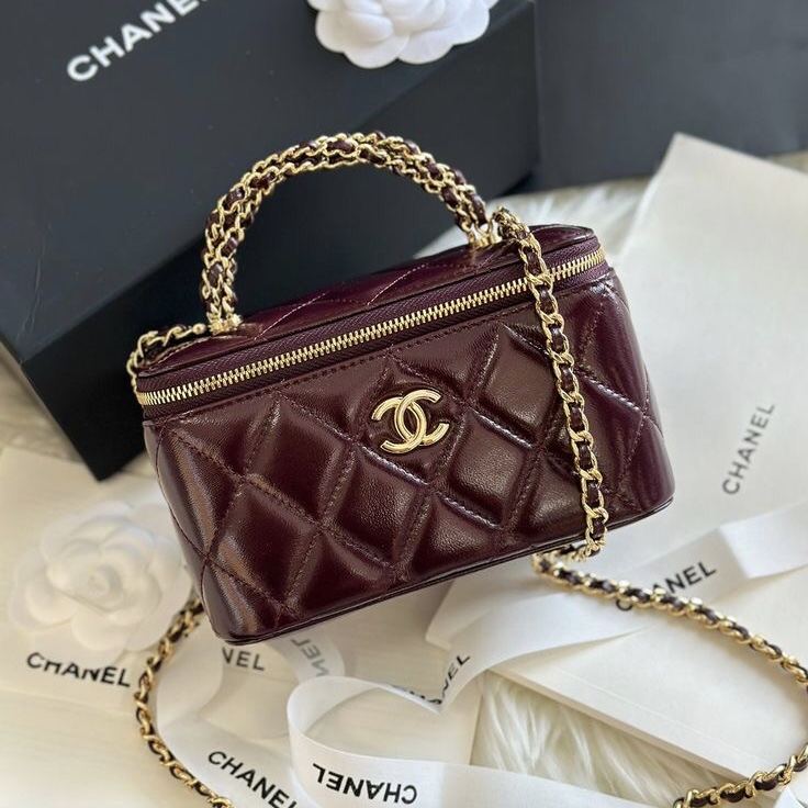 Valentine’s Day Wish List: Used Designer Bags Edition