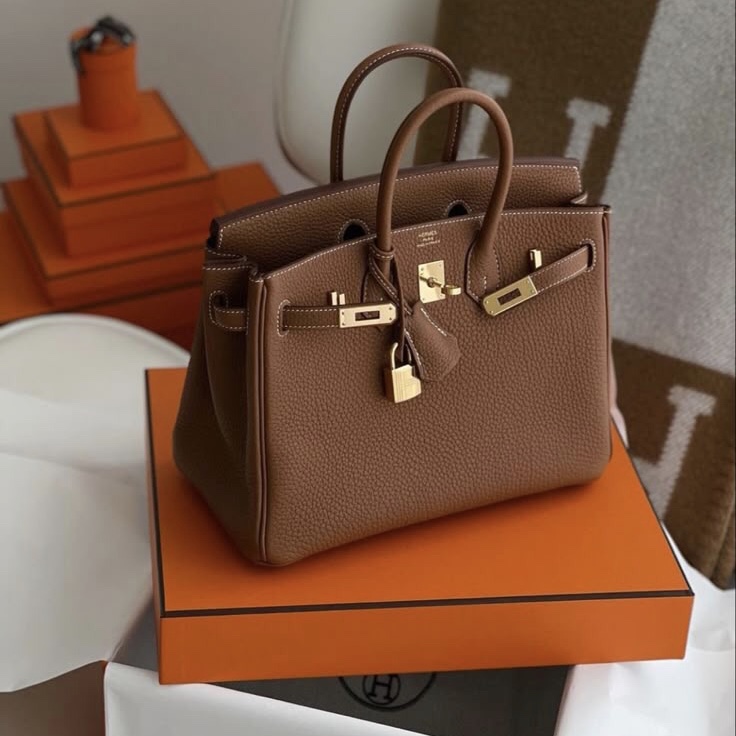 Top 10 Used Designer Bags New Yorkers Are Buying in 2025