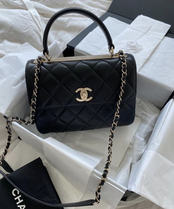 Chanel Trendy CC vs. Chanel Classic Flap Bag